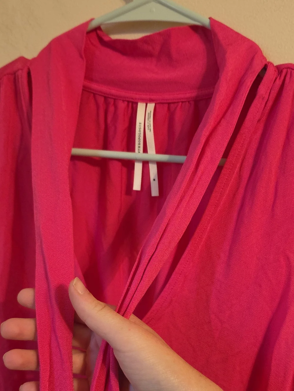 Anthropologie Hot Pink Tie Neck Sleevless  Blouse. In EUC